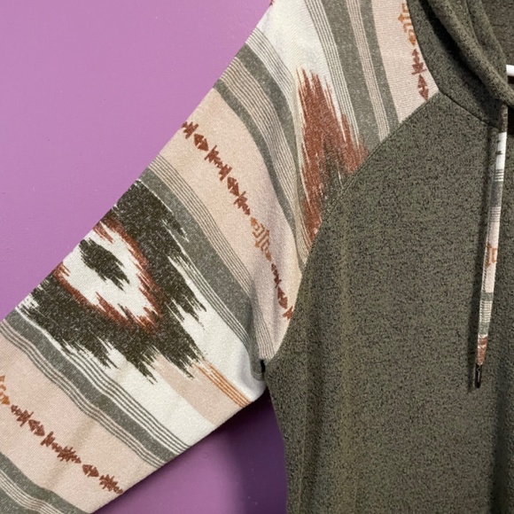 3/$12 - Maurices Hoodie Long Sleeve Shirt - Picture 2 of 6